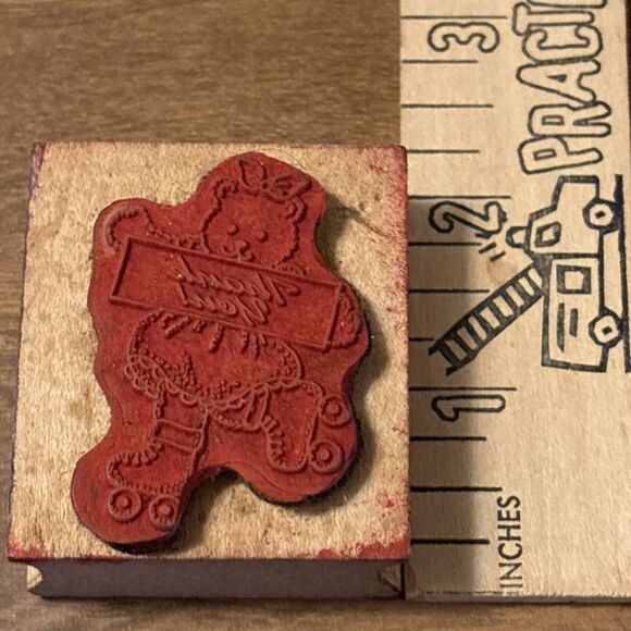 Noteworthy Rubber Stamp Girl Bear Holding Thank You Sign 2 Inches - Picture 8 of 9